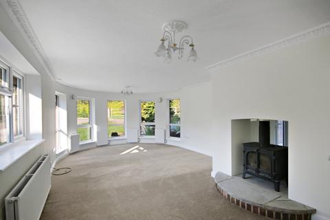 4 bedroom equestrian property for sale, Herons Lea, Copthorne, RH10