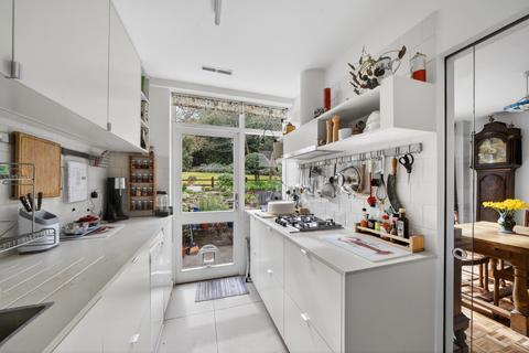 4 bedroom terraced house for sale, Peckarmans Wood, Sydenham, London, SE26