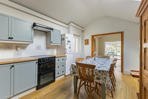 undefined, London Road, Holybourne, GU34