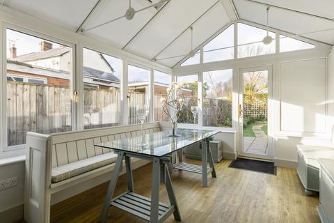 undefined, London Road, Holybourne, GU34