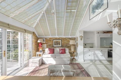 3 bedroom terraced house for sale, St. Maur Road, London SW6