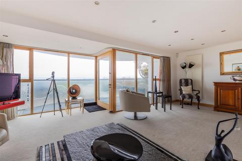 undefined, Whitcliffe Drive, Penarth CF64