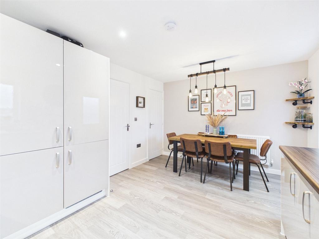 Kitchen/Dining Room