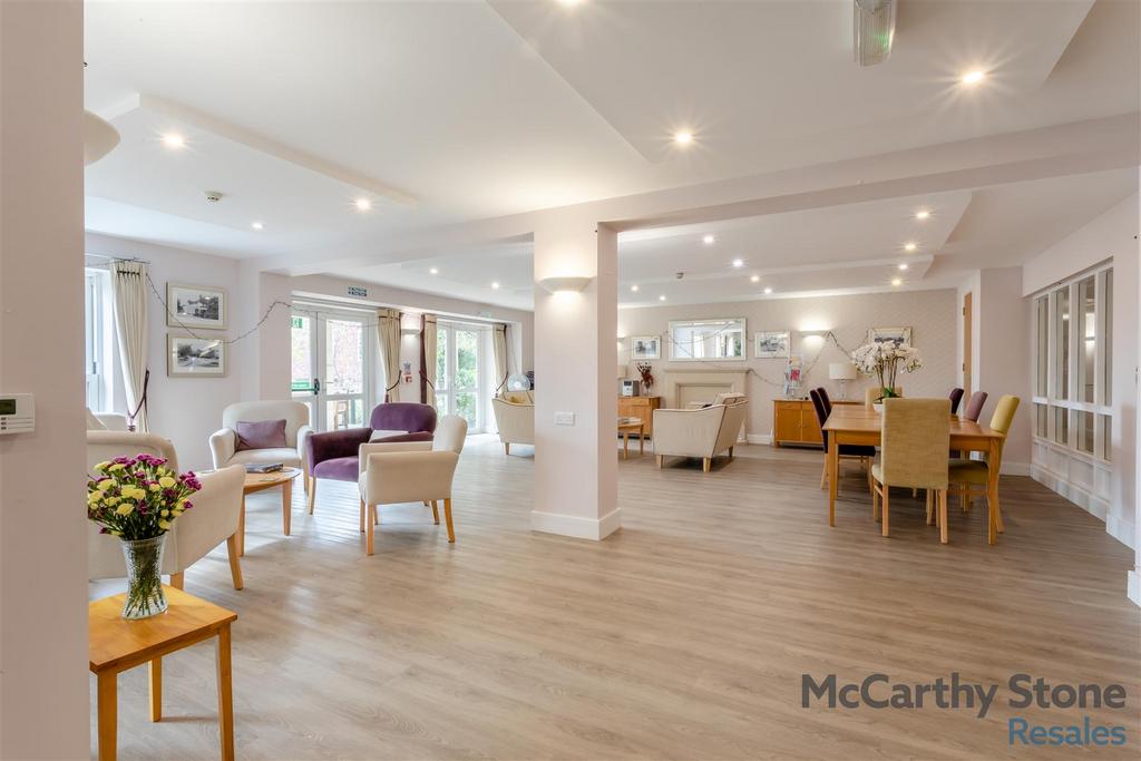 Open-plan living area, open plan living