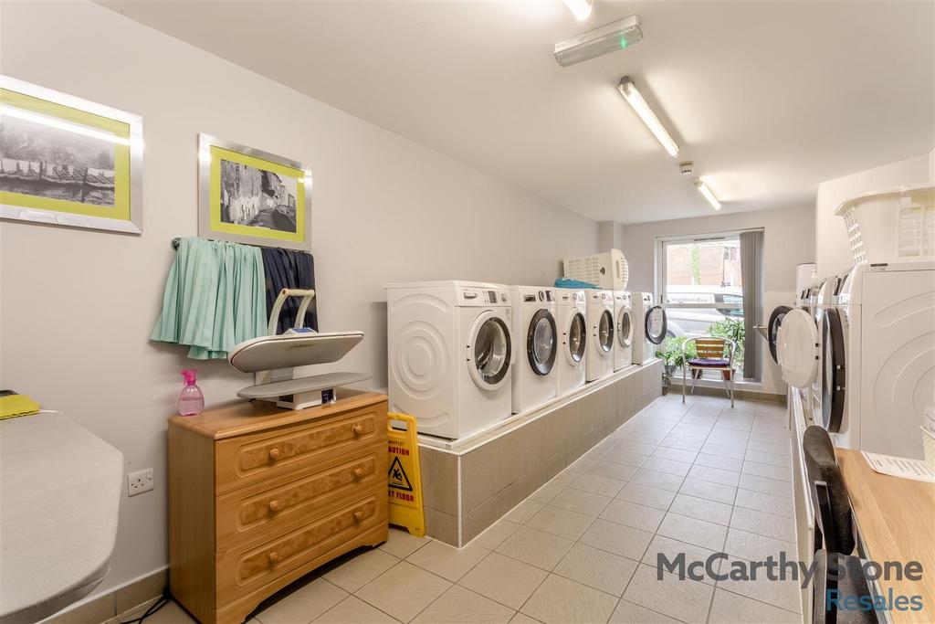Utility room, utility