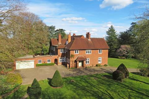 5 bedroom detached house for sale, Winter Hill Road, Maidenhead, SL6