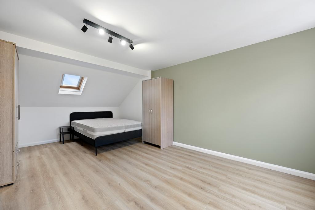 CS - 51 Francis Road - Room 5 A (1)