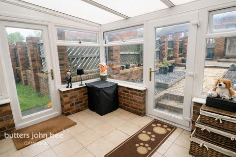 3 bedroom semi-detached house for sale, Reynolds Drive, TELFORD