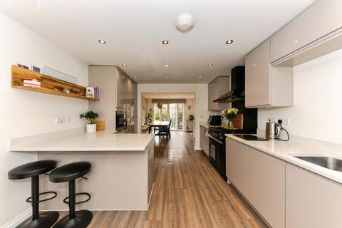 4 bedroom detached house for sale, Harrier Road, Louth, LN11