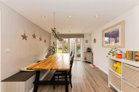 4 bedroom detached house for sale, Harrier Road, Louth, LN11