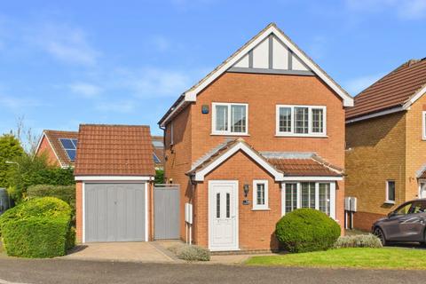 3 bedroom detached house for sale, Greenford Close, Nuthall, Nottingham