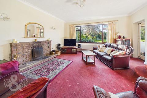 4 bedroom detached house for sale, The Street, Blofield, Norwich