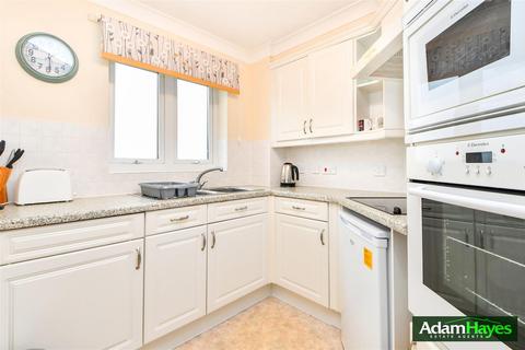undefined, Bedford Road, London N2