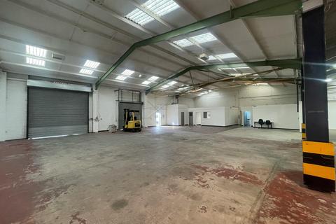 Warehouse to rent, Astor Rd Salford M50 1BB