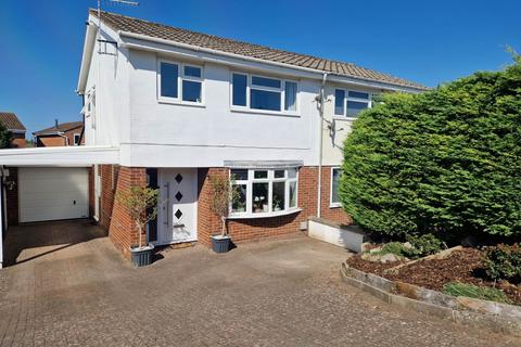 3 bedroom semi-detached house to rent, Hutton 3 Bedroom