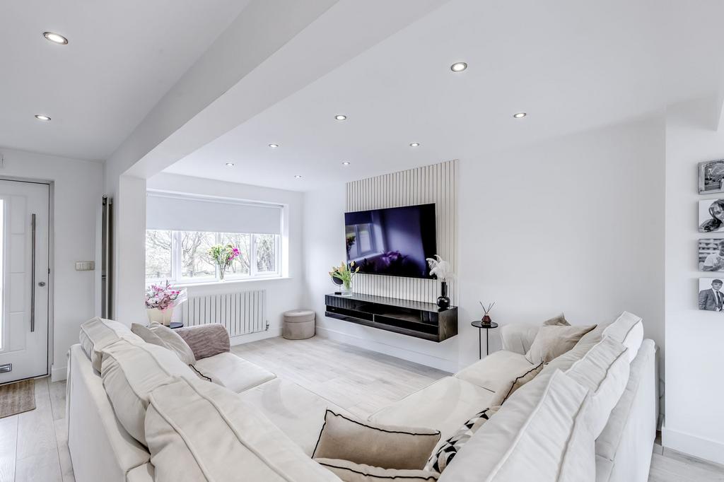 Kitchen/Dining/Living Room