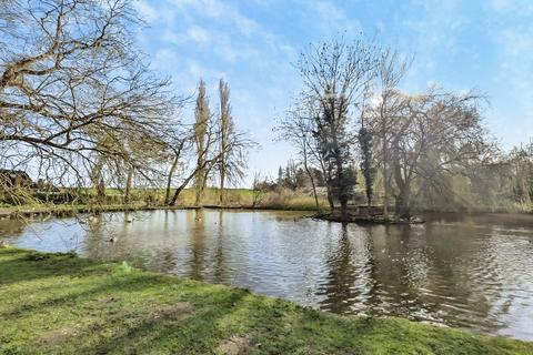 2 bedroom flat for sale, Flat 30, Darlaston Court, 123 Main Road, Meriden, Coventry, West Midlands CV7 7NJ