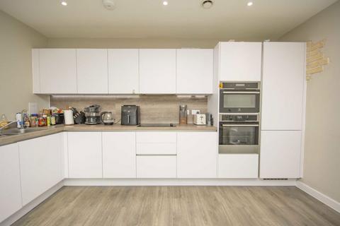 2 bedroom flat to rent, Moorhen Drive, London NW9