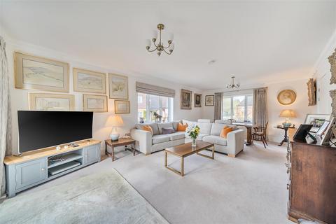 undefined, Hazel Close, Liphook