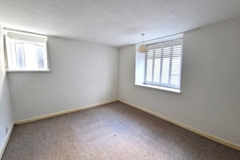 2 bedroom flat for sale, Trefusis Terrace, Exmouth, EX8 2AX