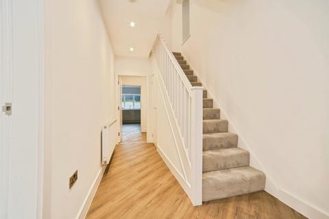 4 bedroom detached house for sale, Toller Lane, Bradford