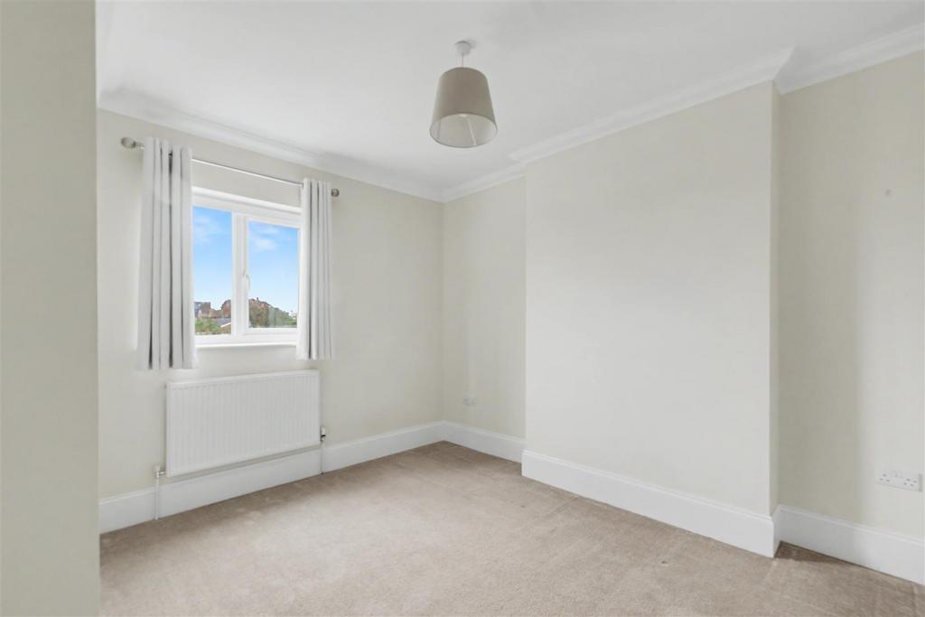 Bedroom 2.jpeg