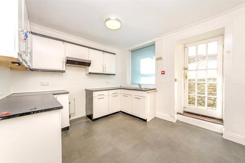 5 bedroom terraced house for sale, Victoria Street, Llandudno, Conwy, LL30