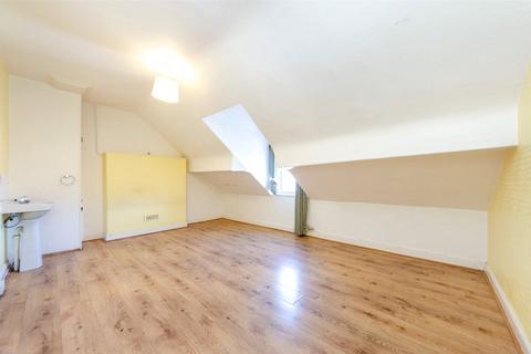 5 bedroom terraced house for sale, Victoria Street, Llandudno, Conwy, LL30