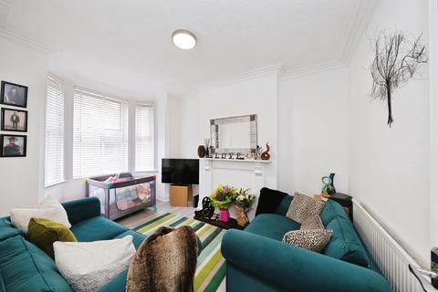 3 bedroom terraced house for sale, Cedar Road, NOTTINGHAM, Nottinghamshire, NG7