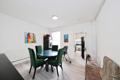 3 bedroom terraced house for sale, Cedar Road, NOTTINGHAM, Nottinghamshire, NG7