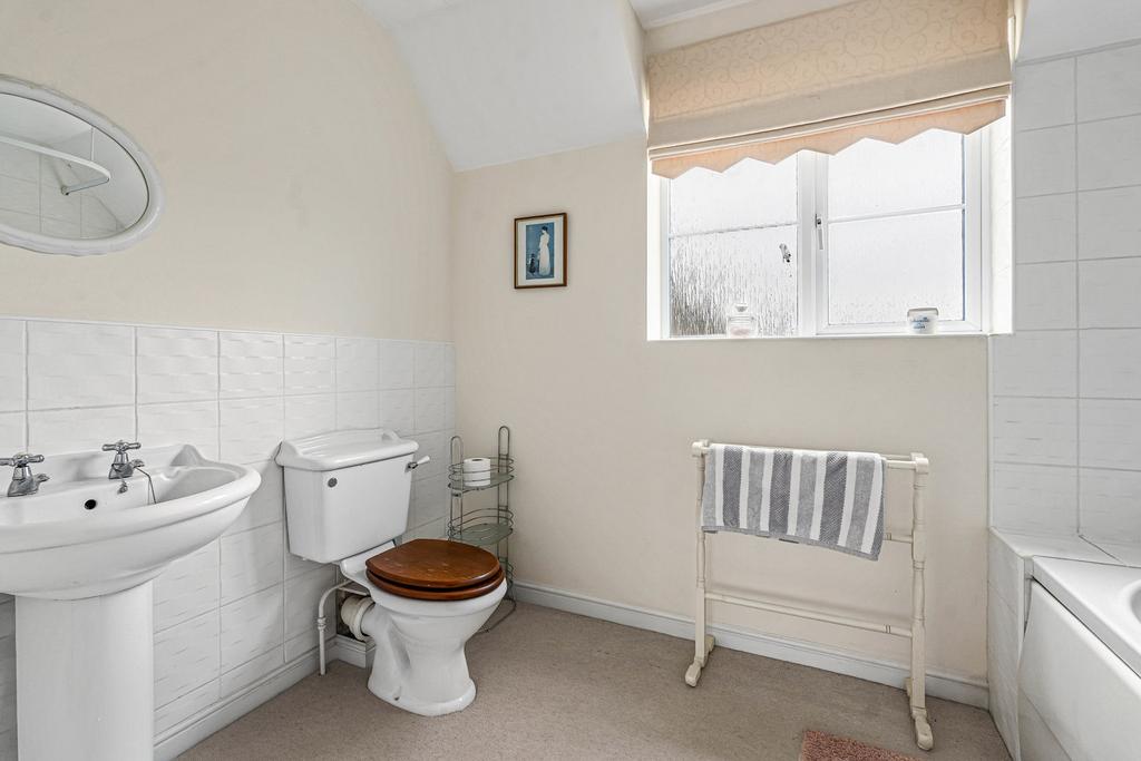 Main Bathroom
