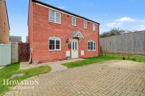 4 bedroom end of terrace house for sale, Thurston Close, Ormesby