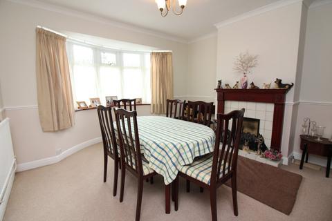3 bedroom detached house for sale, Hitchin Road, Stotfold, Hitchin, SG5