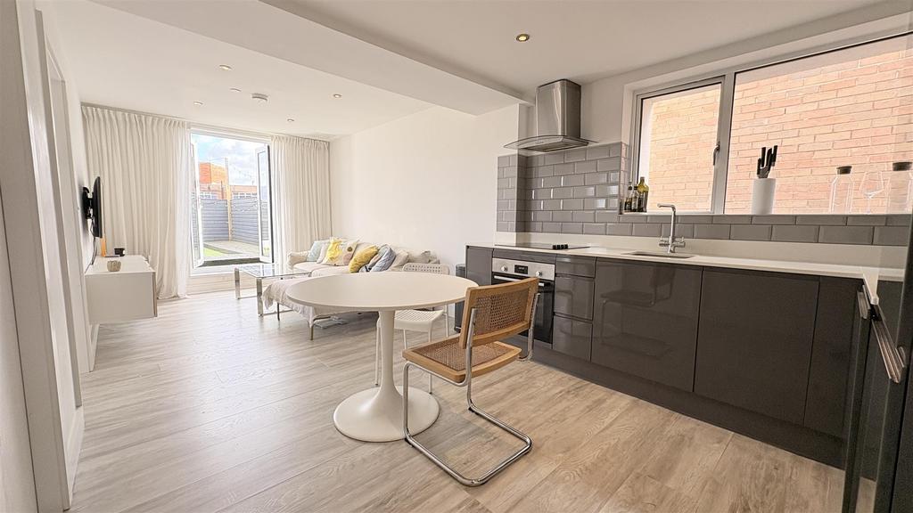 Open Plan Living/Kitchen