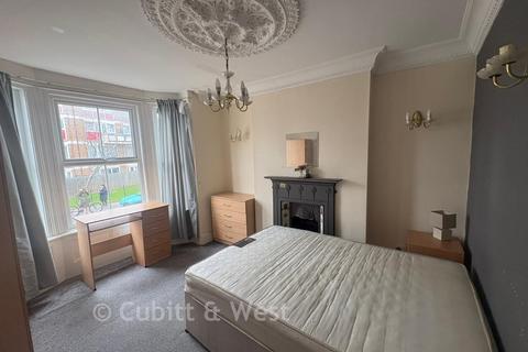 6 bedroom semi-detached house for sale, Cottage Grove, Southsea, Hampshire