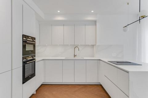2 bedroom apartment to rent, Beechcroft Avenue, Golders Green, NW11