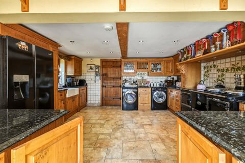 4 bedroom detached house for sale, East End, Buntingford SG9
