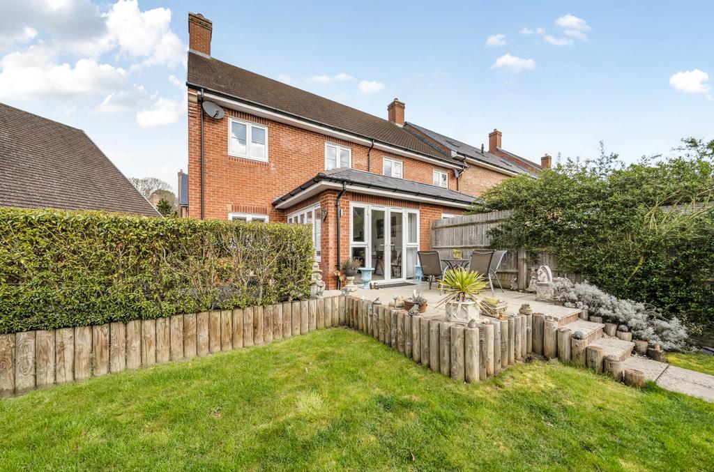 1433955-17-69c3bf...