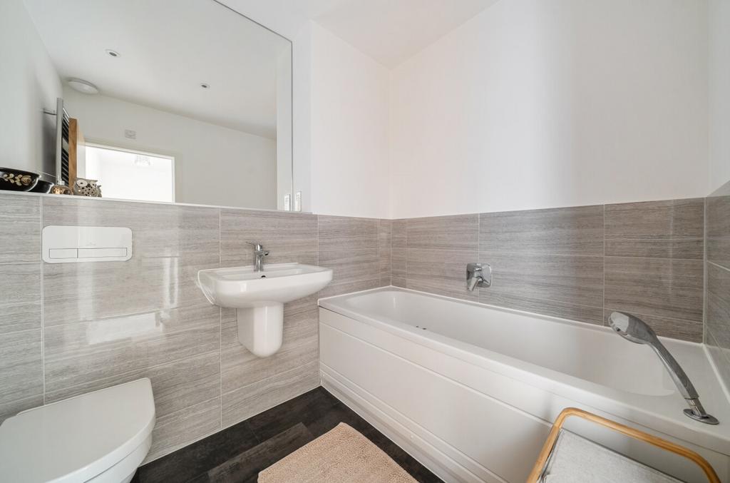 1433955-3-69c3bed...