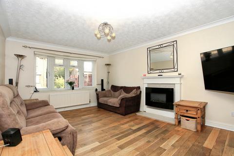 3 bedroom detached house for sale, Colton Close, Baston, Peterborough