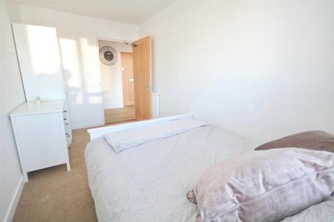 2 bedroom apartment for sale, Isambard Brunel Road, Portsmouth, Hampshire, PO1 2RW