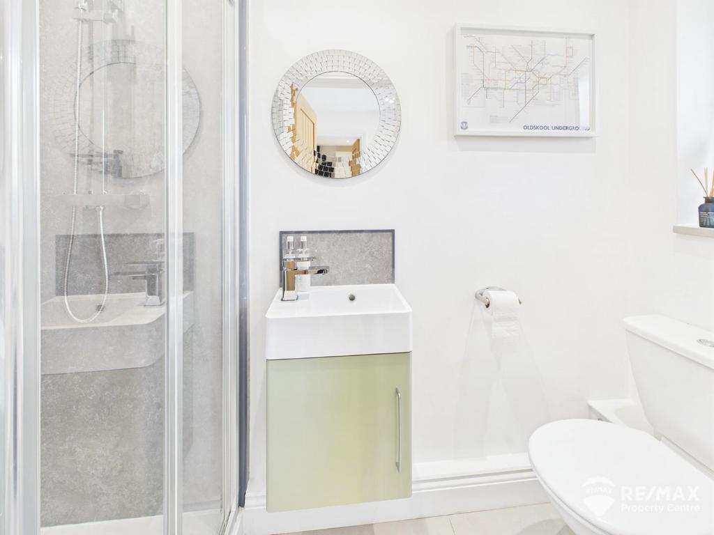 Downstairs Bathroom.jpg