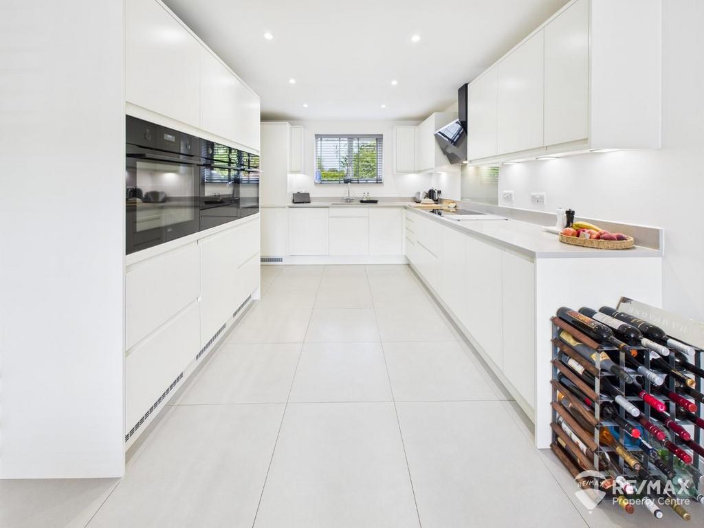 Kitchen Image.jpg