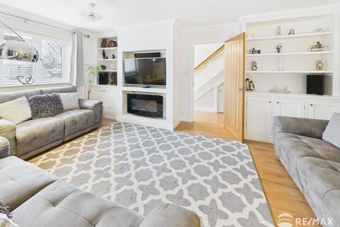 4 bedroom detached house for sale, Clacton Road, Elmstead, Colchester
