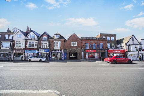 undefined, High Street South, LU6