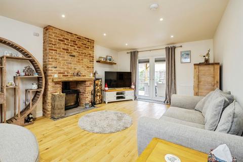 undefined, Orchard Close, Lincoln LN4