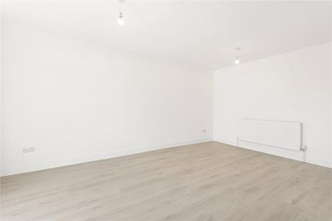 3 bedroom apartment to rent, Rowan Road, SW16