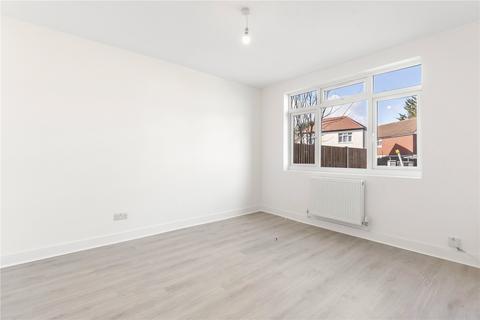 3 bedroom apartment to rent, Rowan Road, SW16