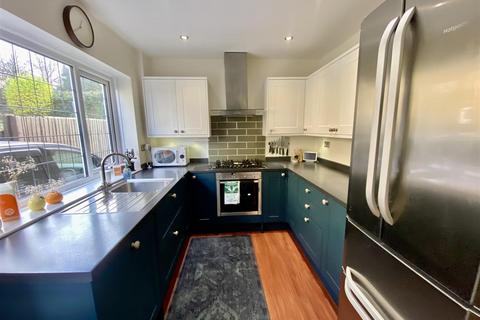 4 bedroom detached house for sale, Stocks Bank Drive, Mirfield
