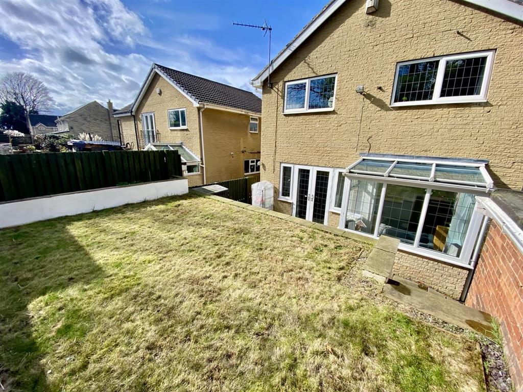 Bramleys Estate Agents - Stocks Bank Road - Mirfie
